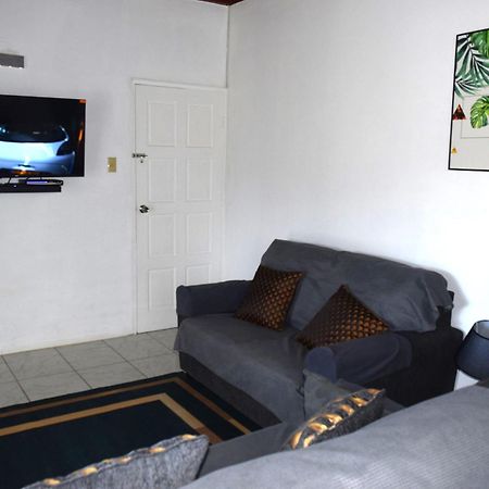 Ferienwohnung Harriott Heights Mandeville Exterior foto
